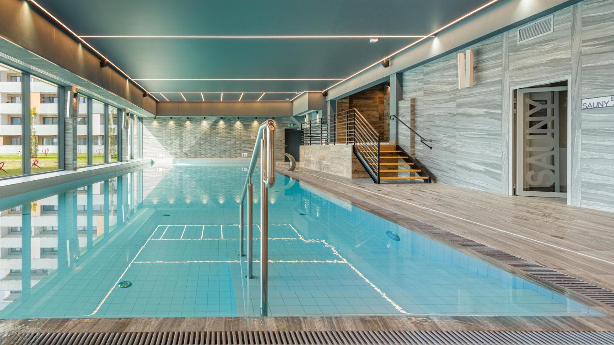 Blue Premium Pool Sauna Fitness Free 科沃布热格 外观 照片